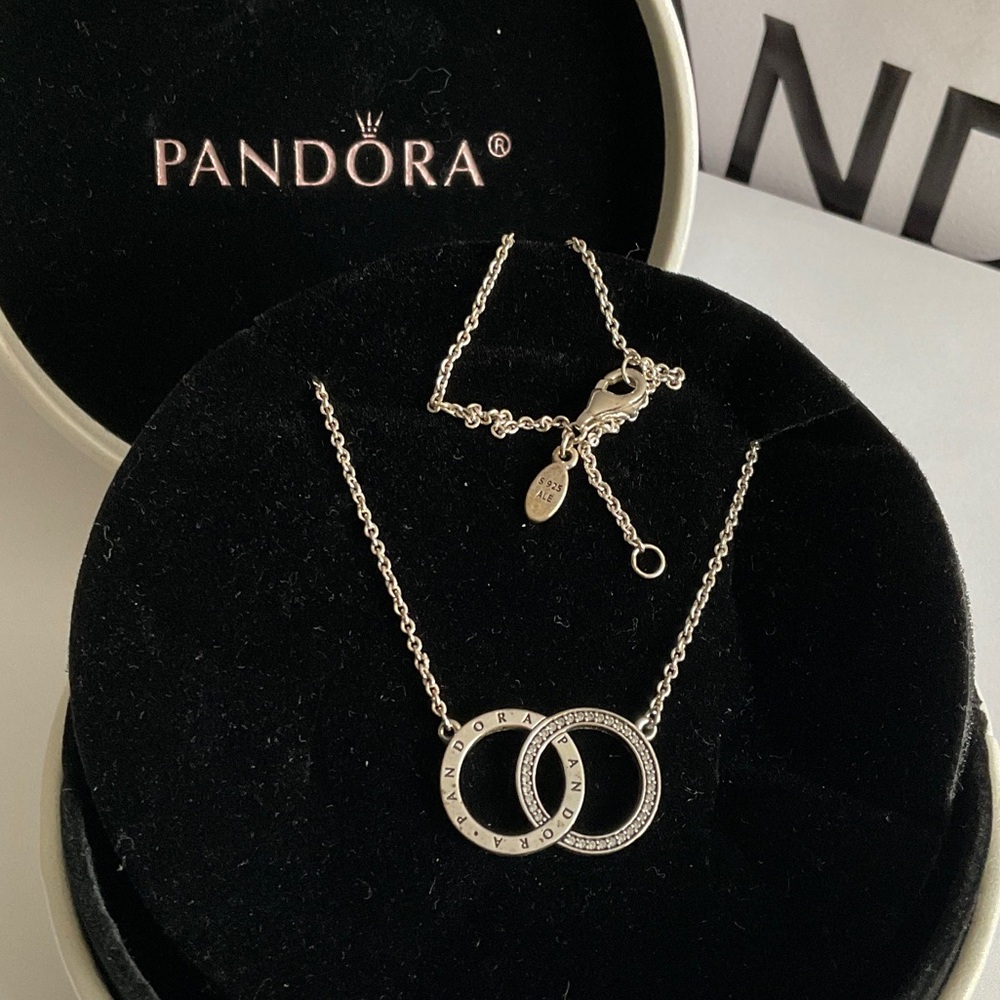 Pandora Silver Interlocking Circle Necklace